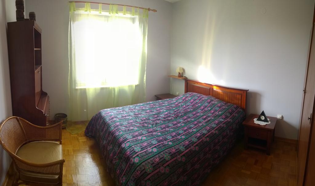 Apartments Free Parking Big Garden بيروغ الغرفة الصورة